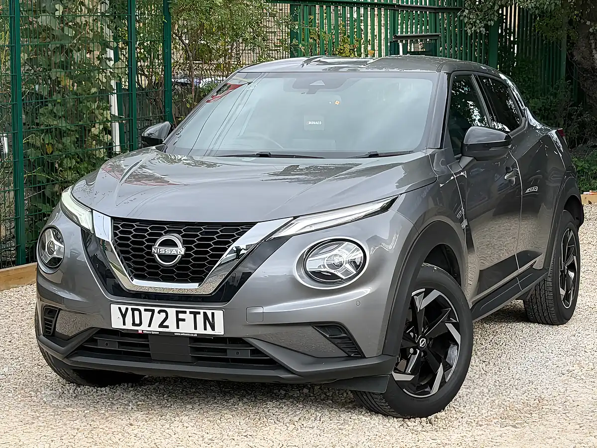 Used 2022 Nissan Juke N-Connecta Grey - Interior and Exterior details 3