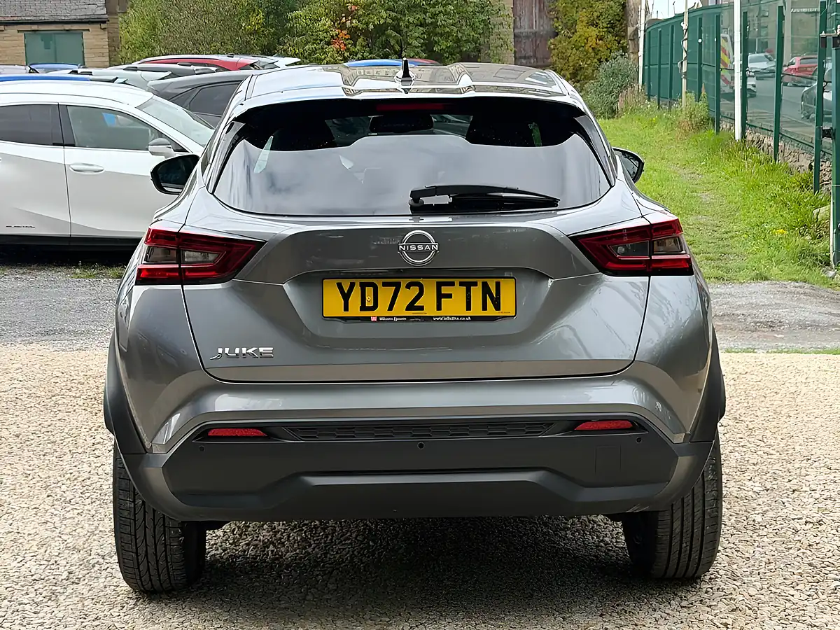 Used 2022 Nissan Juke N-Connecta Grey - Interior and Exterior details 6