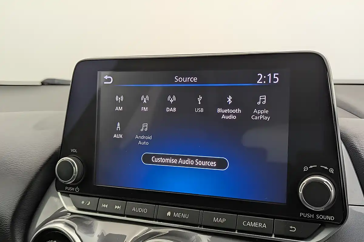 Used 2022 Nissan Juke N-Connecta Grey - Interior and Exterior details 10