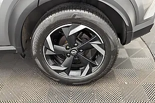 Used 2022 Nissan Juke N-Connecta Grey - Interior and Exterior details 2