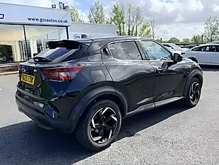 Used 2022 Nissan Juke N-Connecta Pearl Black - Interior and Exterior details 13