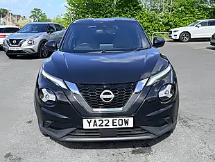 Used 2022 Nissan Juke N-Connecta Pearl Black - Interior and Exterior details 6