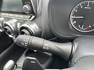 Used 2022 Nissan Juke N-Connecta Red - Interior and Exterior details 20