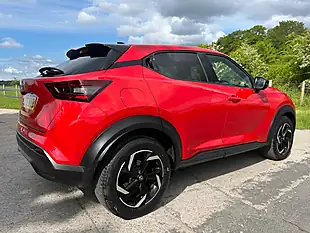 Used 2022 Nissan Juke N-Connecta Red - Interior and Exterior details 3