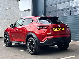 Used 2022 Nissan Juke N-Connecta Red - Interior and Exterior details 3