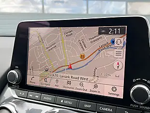 Used 2022 Nissan Juke N-Connecta Red - Interior and Exterior details 8
