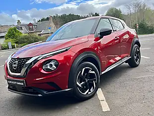 Used 2022 Nissan Juke N-Connecta Red - Interior and Exterior details 9