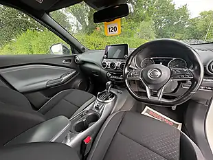 Used 2022 Nissan Juke N-Connecta White - Interior and Exterior details 15