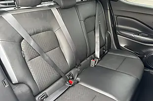 Used 2022 Nissan Juke N-Connecta White - Interior and Exterior details 16