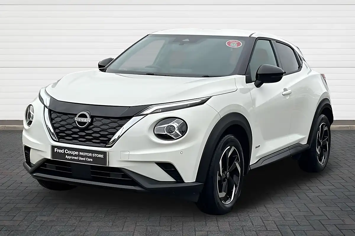 Used 2022 Nissan Juke N-Connecta White - Interior and Exterior details 7