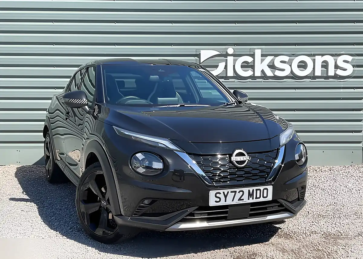 Used 2022 Nissan Juke Premiere Edition Black - Front View