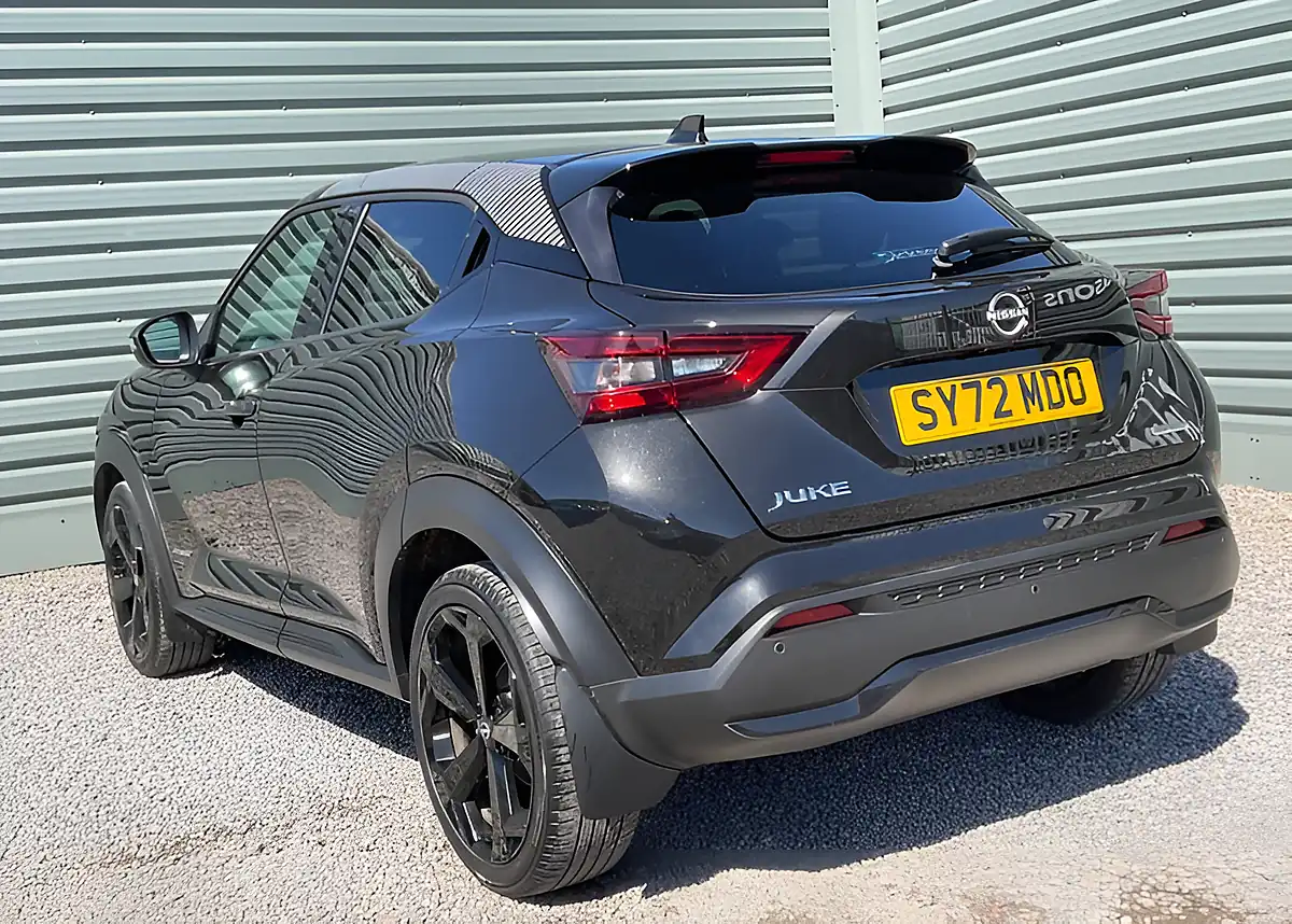 Used 2022 Nissan Juke Premiere Edition Black - Interior and Exterior details 10