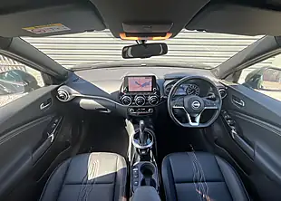 Used 2022 Nissan Juke Premiere Edition Black - Interior and Exterior details 13