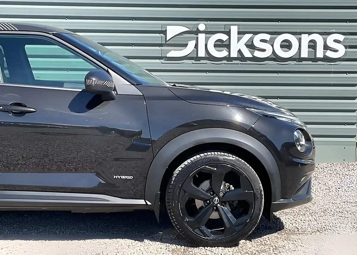Used 2022 Nissan Juke Premiere Edition Black - Interior and Exterior details 3