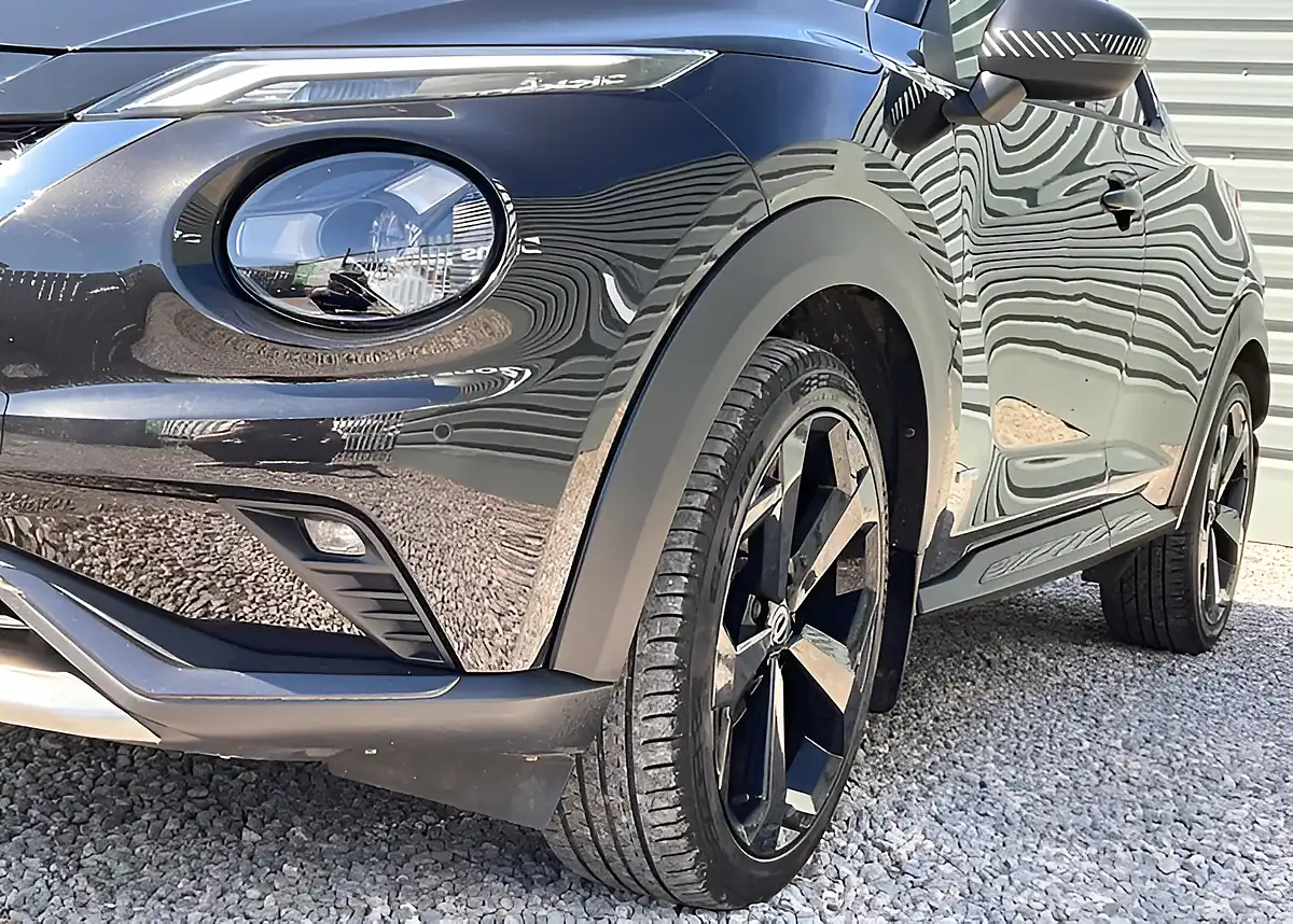 Used 2022 Nissan Juke Premiere Edition Black - Interior and Exterior details 5