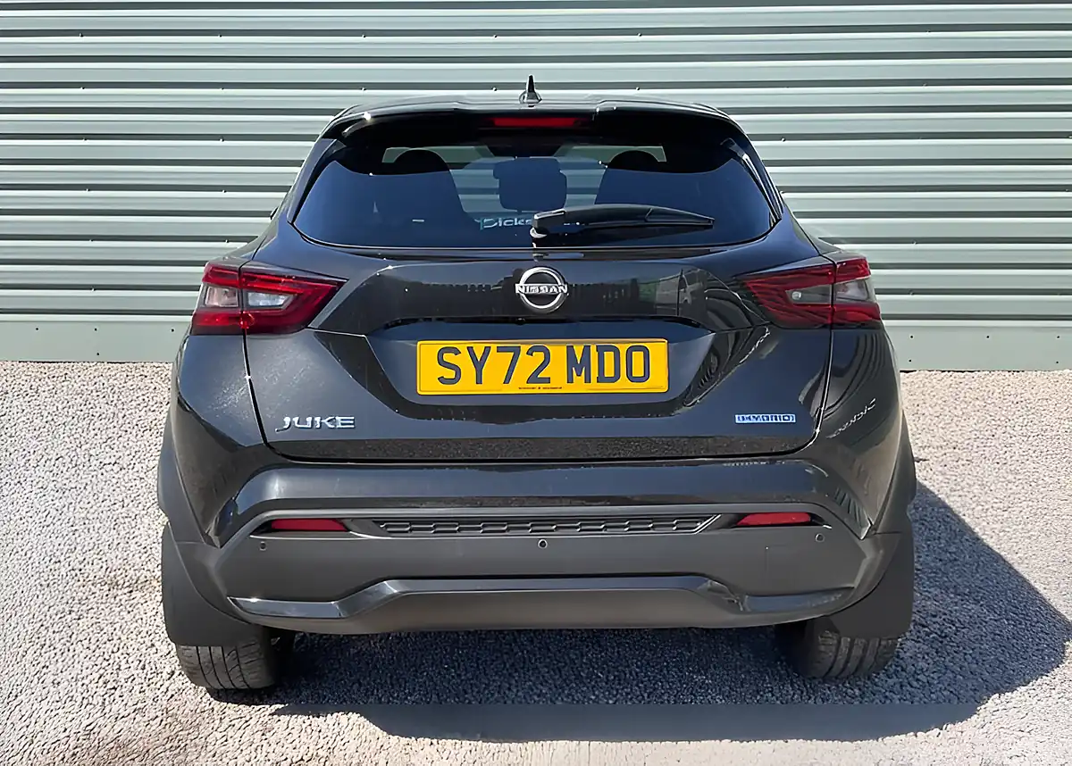 Used 2022 Nissan Juke Premiere Edition Black - Interior and Exterior details 9