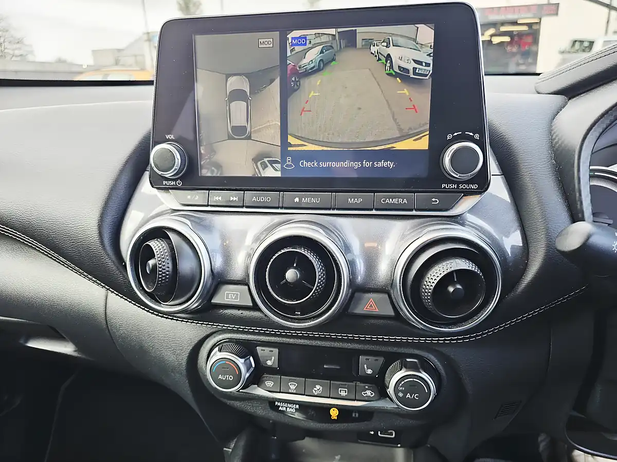 Used 2022 Nissan Juke Tekna Black - Interior and Exterior details 11