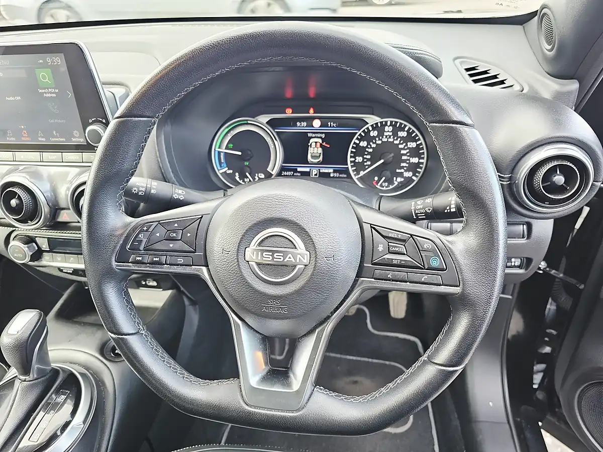 Used 2022 Nissan Juke Tekna Black - Interior and Exterior details 13