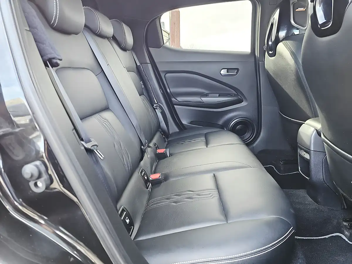 Used 2022 Nissan Juke Tekna Black - Interior and Exterior details 7