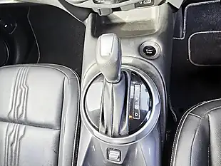 Used 2022 Nissan Juke Tekna Black - Interior and Exterior details 9