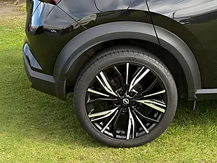 Used 2022 Nissan Juke Tekna+ Black - Interior and Exterior details 8