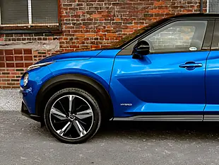 Used 2022 Nissan Juke Tekna+ Blue - Interior and Exterior details 15