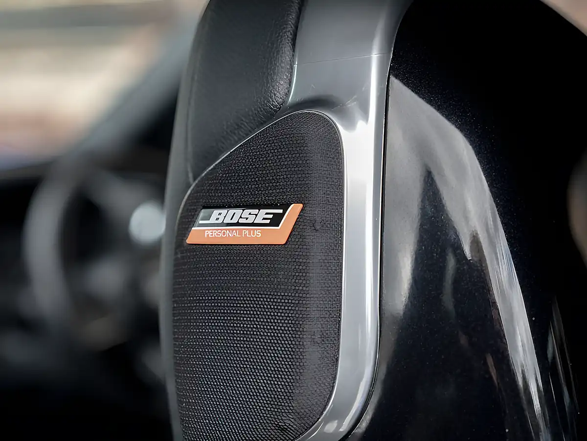 Used 2022 Nissan Juke Tekna+ Blue - Interior and Exterior details 6
