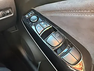 Used 2022 Nissan Juke Tekna+ Grey - Interior and Exterior details 13
