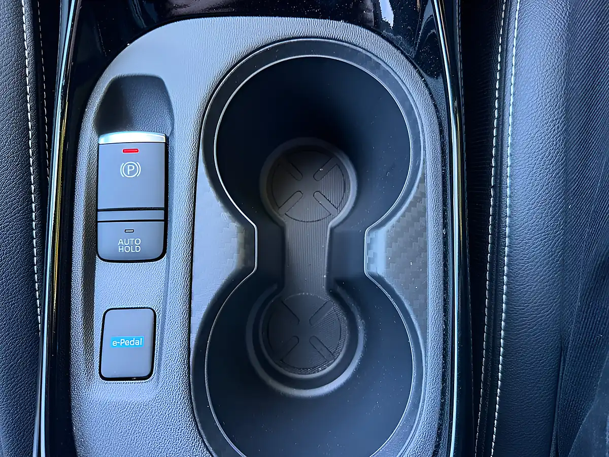 Used 2022 Nissan Juke Tekna+ Grey - Interior and Exterior details 15