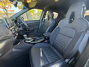 Used 2022 Nissan Juke Tekna+ Grey - Interior and Exterior details 18