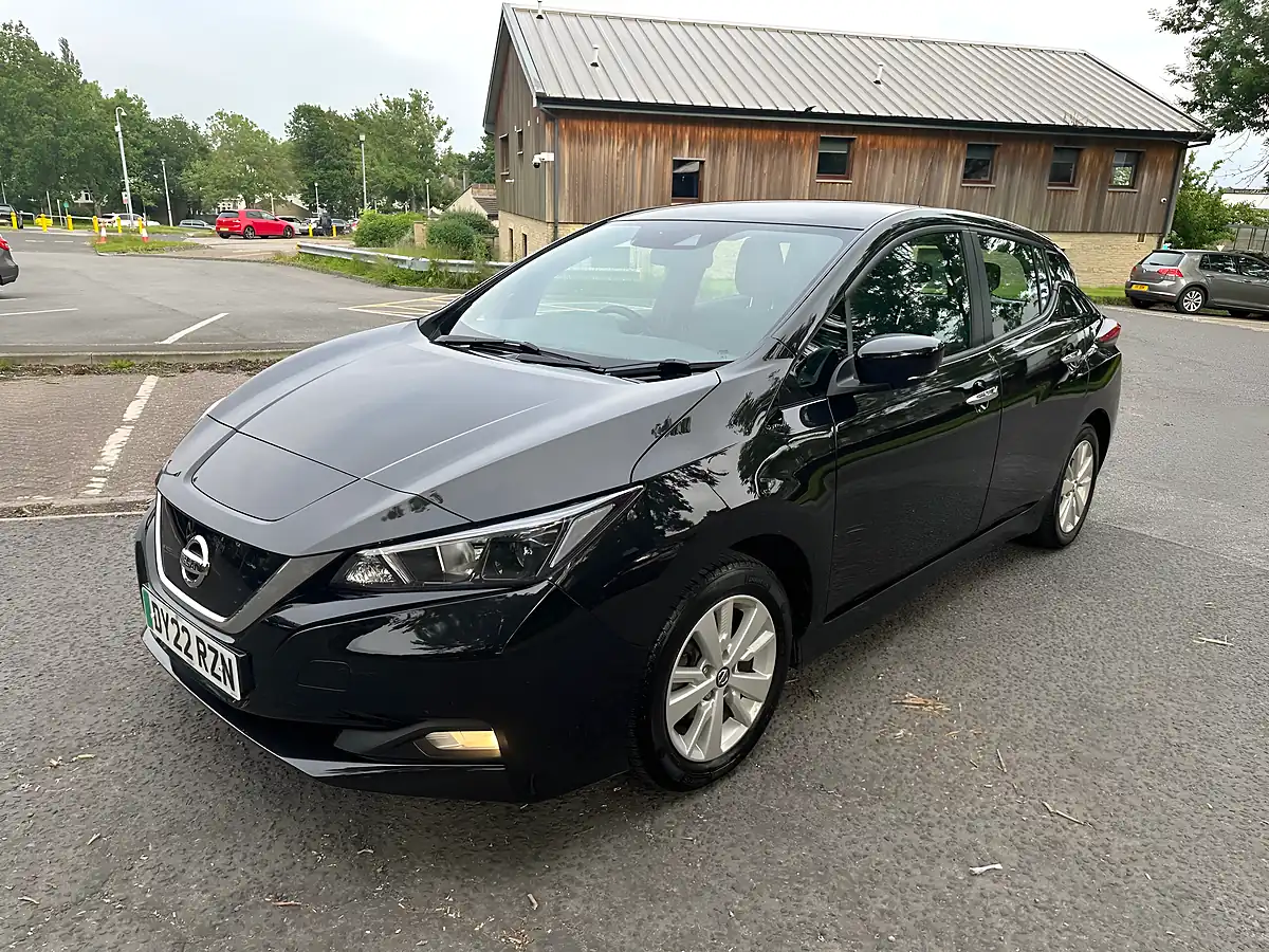 Used 2022 Nissan Leaf Acenta Black - Interior and Exterior details 3