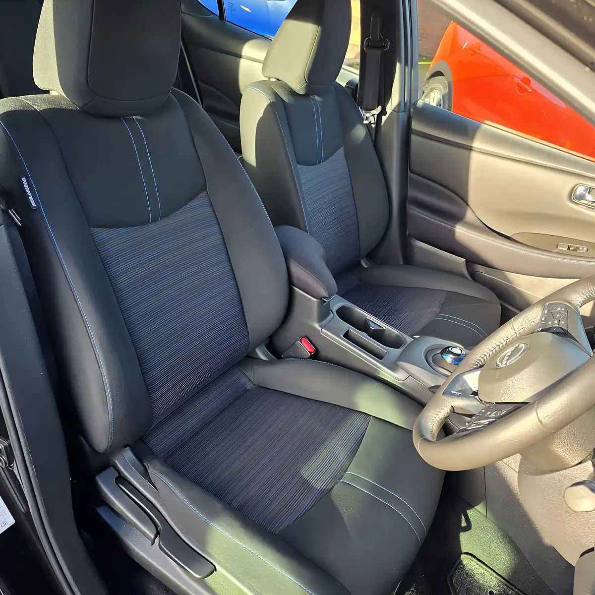 Used 2022 Nissan Leaf Acenta Edition Diamond Black - Interior and Exterior details 15