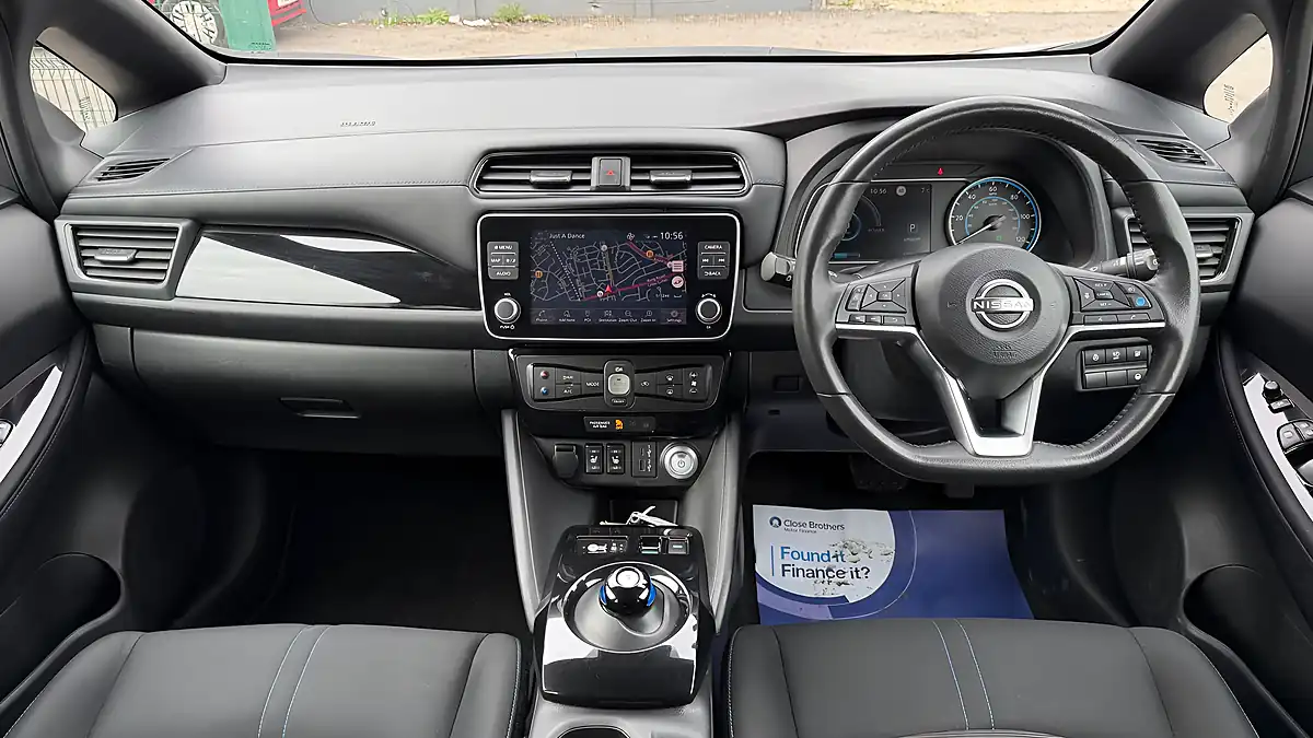 Used 2022 Nissan Leaf N-Connecta Blue - Interior and Exterior details 9