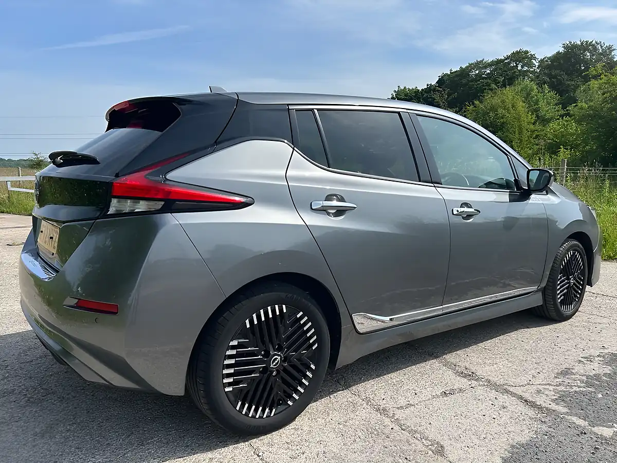 Used 2022 Nissan Leaf N-Connecta Grey - Interior and Exterior details 3