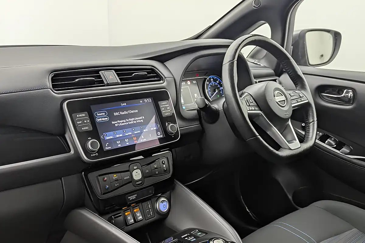 Used 2022 Nissan Leaf N-Connecta Grey - Interior and Exterior details 13