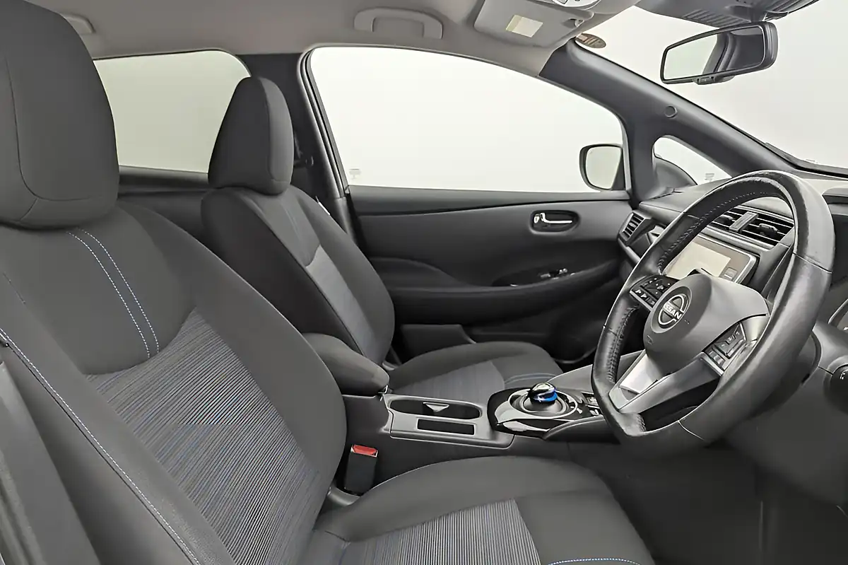 Used 2022 Nissan Leaf N-Connecta Grey - Interior and Exterior details 3