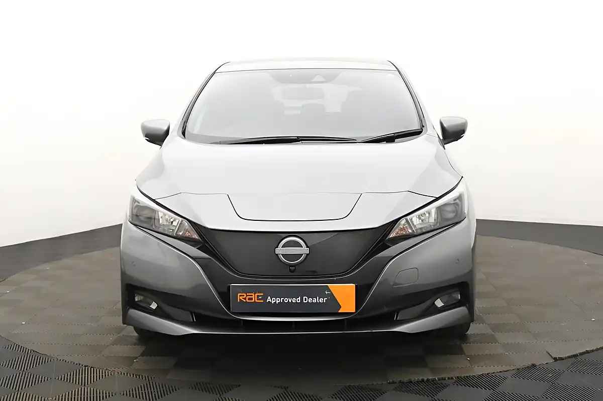 Used 2022 Nissan Leaf N-Connecta Grey - Interior and Exterior details 9