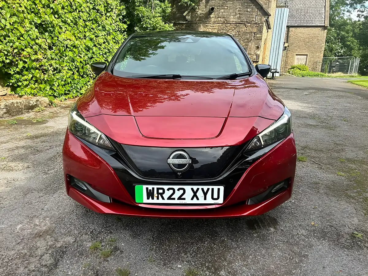 Used 2022 Nissan Leaf N-Connecta Red - Interior and Exterior details 15