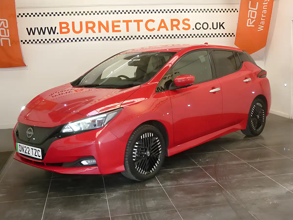 Used 2022 Nissan Leaf N-Connecta Red - Interior and Exterior details 2