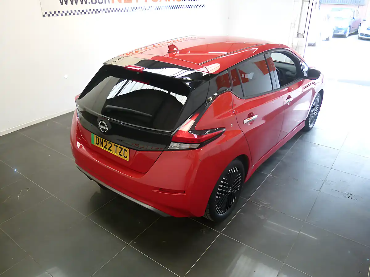 Used 2022 Nissan Leaf N-Connecta Red - Interior and Exterior details 20