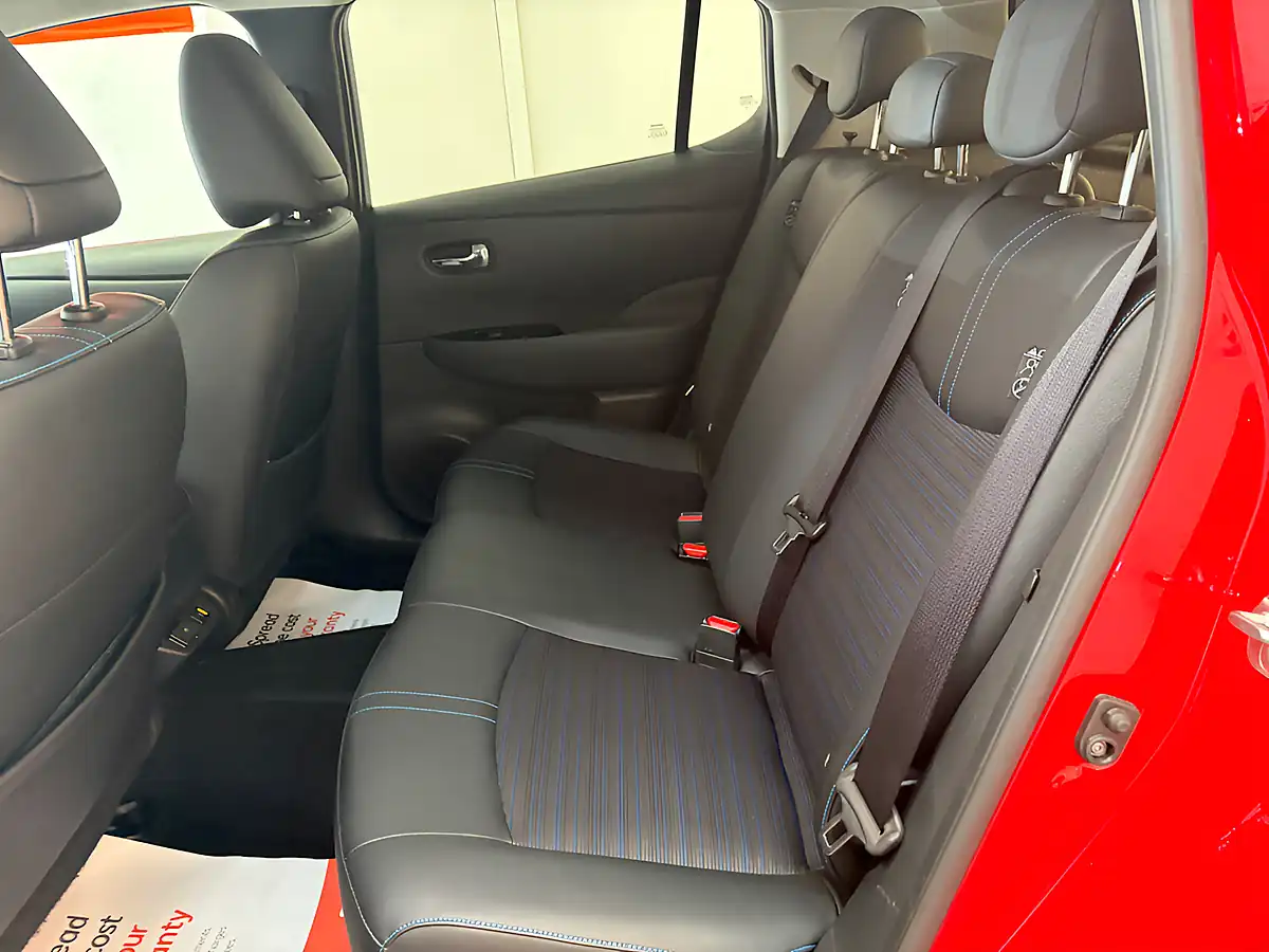 Used 2022 Nissan Leaf N-Connecta Red - Interior and Exterior details 13