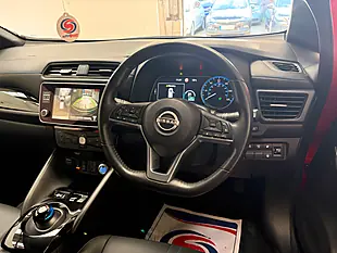Used 2022 Nissan Leaf N-Connecta Red - Interior and Exterior details 9