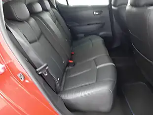 Used 2022 Nissan Leaf Tekna Flame Red - Interior and Exterior details 12