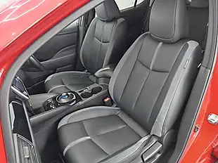 Used 2022 Nissan Leaf Tekna Flame Red - Interior and Exterior details 13