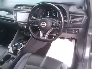 Used 2022 Nissan Leaf Tekna Grey - Interior and Exterior details 10