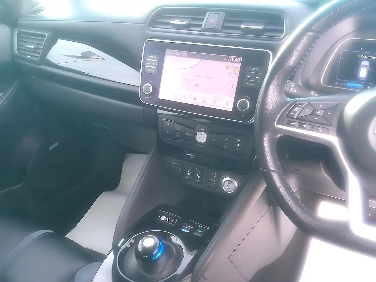 Used 2022 Nissan Leaf Tekna Grey - Interior and Exterior details 13