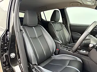 Used 2022 Nissan Leaf Tekna Pearl Black - Interior and Exterior details 10