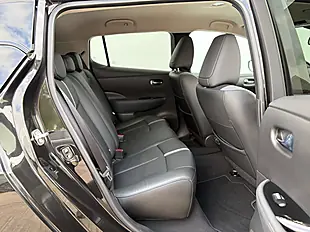 Used 2022 Nissan Leaf Tekna Pearl Black - Interior and Exterior details 11