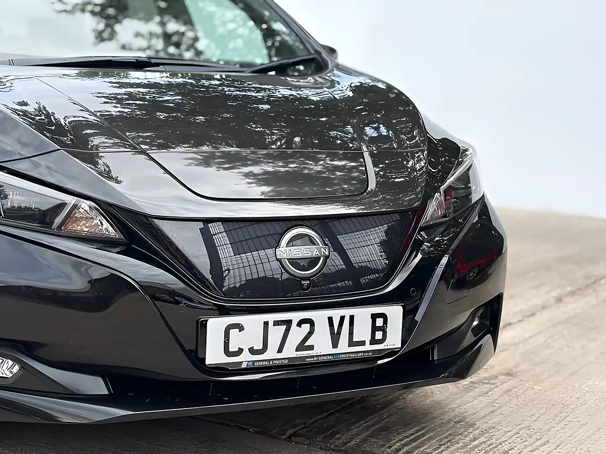 Used 2022 Nissan Leaf Tekna Pearl Black - Interior and Exterior details 3