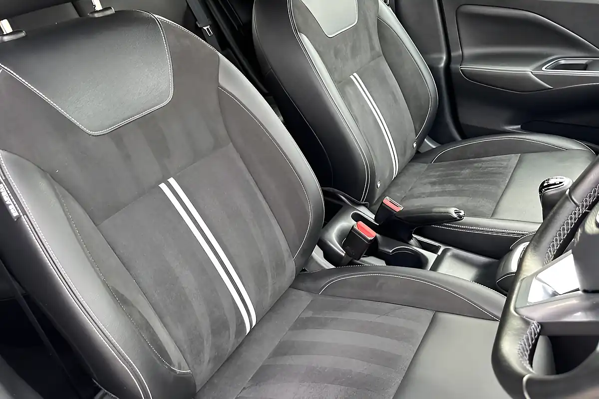 Used 2022 Nissan Micra N-Sport White - Interior and Exterior details 17